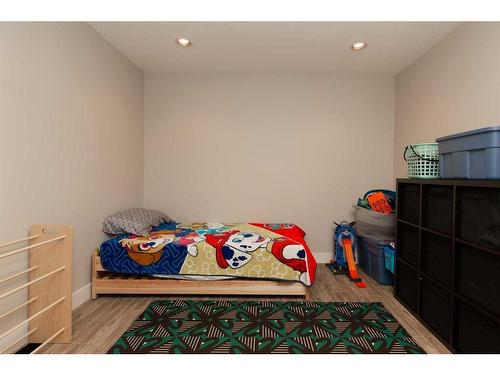 2413 Aspen Drive, Coaldale, AB - Indoor Photo Showing Bedroom