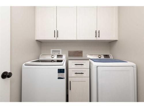 2413 Aspen Drive, Coaldale, AB - Indoor Photo Showing Laundry Room