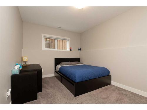 2413 Aspen Drive, Coaldale, AB - Indoor Photo Showing Bedroom