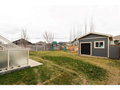 2413 Aspen Drive, Coaldale, AB - Outdoor