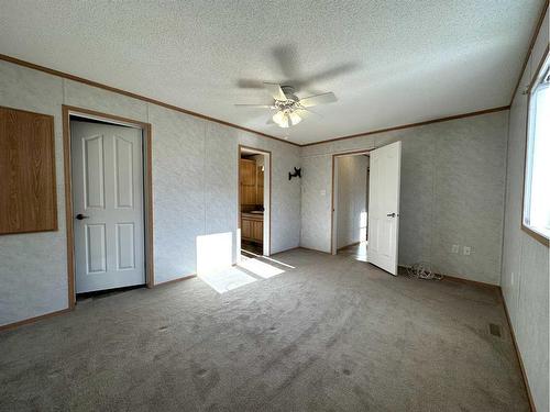 2026 136 Street, Blairmore, AB - Indoor Photo Showing Other Room