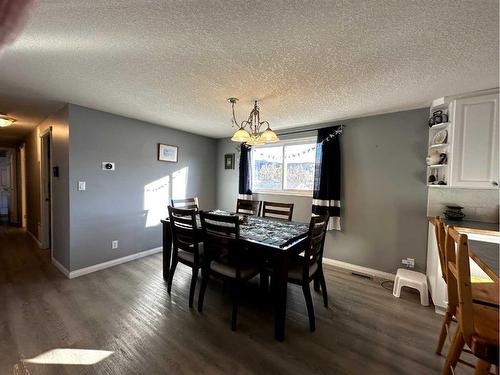 1130 232 Street, Hillcrest, AB - Indoor Photo Showing Dining Room