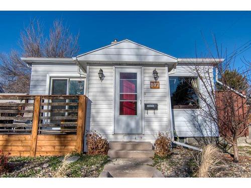 807 8 Avenue South, Lethbridge, AB - Outdoor