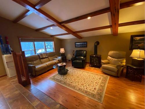 78 Barnaby View, Rural Pincher Creek No. 9, M.D. Of, AB - Indoor Photo Showing Living Room