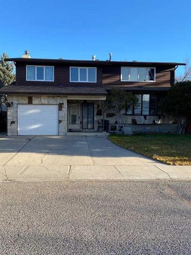 106 Laval Road West, Lethbridge, AB - Outdoor With Facade