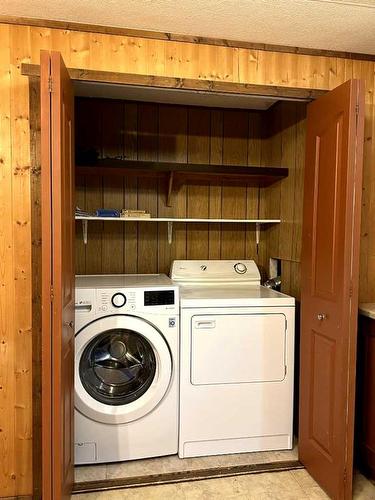 7805 23 Avenue, Coleman, AB - Indoor Photo Showing Laundry Room