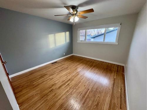 2014 14 Avenue South, Lethbridge, AB - Indoor Photo Showing Other Room