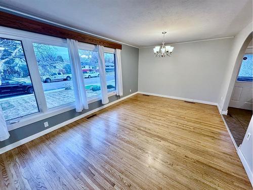 2014 14 Avenue South, Lethbridge, AB - Indoor Photo Showing Other Room