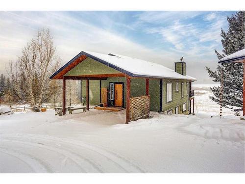 #5-5302 19Th Avenue, Coleman, AB - Indoor Photo Showing Other Room