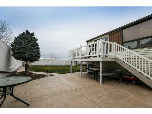 4106 Heritage Drive, Taber, AB - Outdoor With Exterior