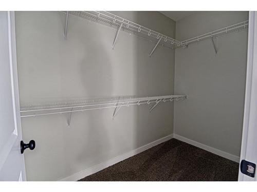 375 Skeena Crescent West, Lethbridge, AB - Indoor With Storage