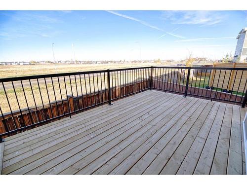 375 Skeena Crescent West, Lethbridge, AB - Outdoor