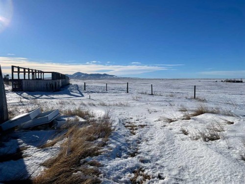 122061A 501 Highway East, Milk River, AB - Outdoor With View