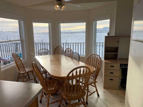 122061A 501 Highway East, Milk River, AB - Indoor Photo Showing Dining Room