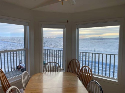 122061A 501 Highway East, Milk River, AB - Indoor Photo Showing Dining Room