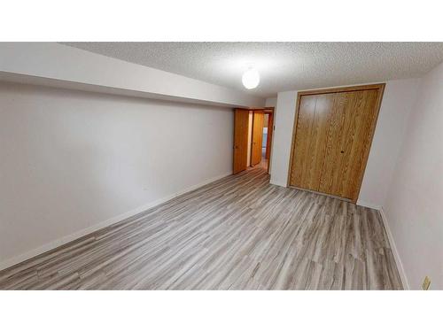 1929 22 Avenue South, Lethbridge, AB - Indoor Photo Showing Other Room