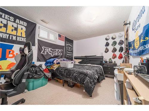 1910 20 Street North, Lethbridge, AB - Indoor Photo Showing Bedroom