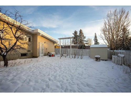 1910 20 Street North, Lethbridge, AB - Outdoor