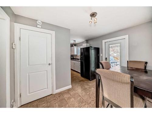 1511 1 Avenue North, Lethbridge, AB - Indoor