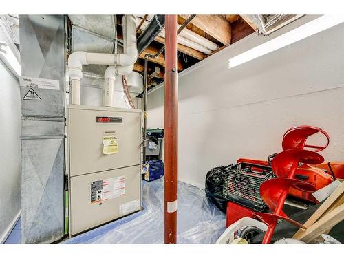 612 6 Street South, Lethbridge, AB - Indoor Photo Showing Basement