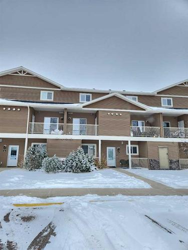 57-49 Keystone Terrace West, Lethbridge, AB - Outdoor