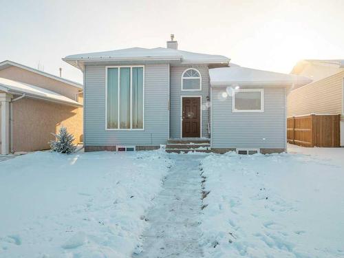 2111 16 Avenue, Coaldale, AB - Outdoor