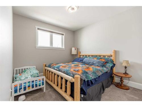 2505 Aspen Drive, Coaldale, AB - Indoor Photo Showing Bedroom