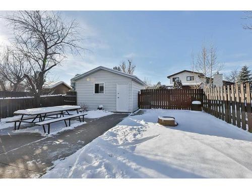 386 Mcmaster Boulevard West, Lethbridge, AB - Outdoor