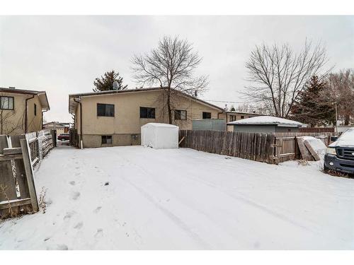 124 10 Avenue West, Bow Island, AB - Outdoor