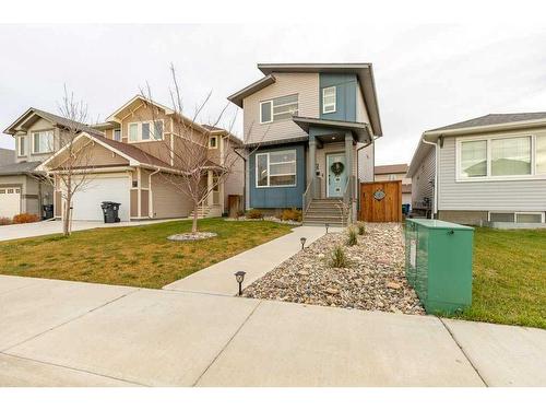 306 Crocus Terrace West, Lethbridge, AB - Outdoor With Facade