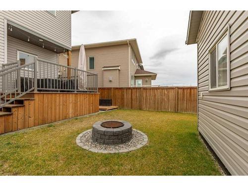 306 Crocus Terrace West, Lethbridge, AB - Outdoor With Exterior