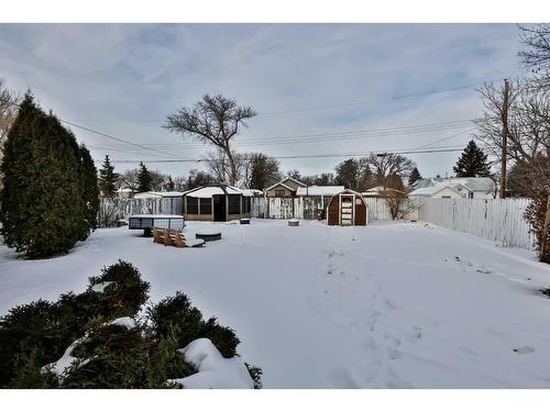 4909 51 Avenue, Taber, AB - Outdoor