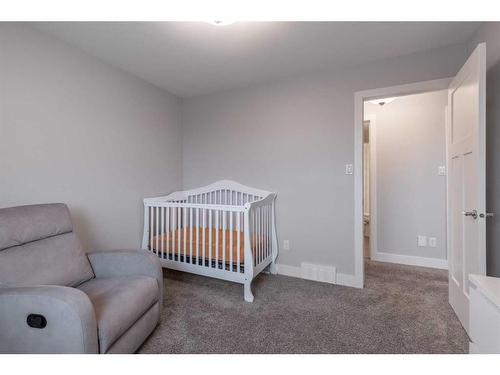 875 Miners Boulevard West, Lethbridge, AB - Indoor Photo Showing Bedroom