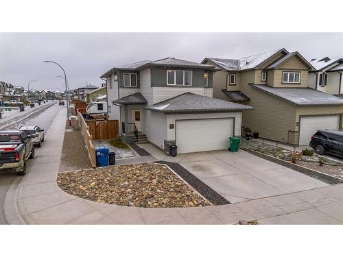 875 Miners Boulevard West, Lethbridge, AB - Outdoor With Facade