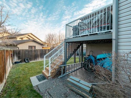 248 Squamish Court West, Lethbridge, AB - Outdoor With Exterior