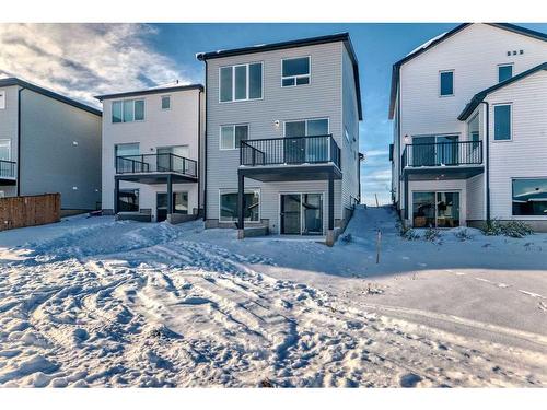 749 Violet Place West, Lethbridge, AB - Outdoor With Facade