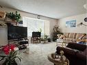 18 Sheridan Place West, Lethbridge, AB  - Indoor Photo Showing Living Room 