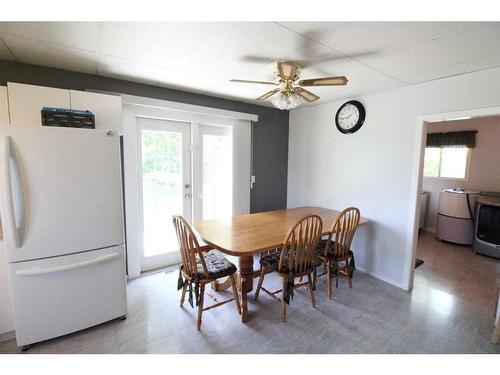 An034 Hays Road 10N, Rural Taber, M.D. Of, AB - Indoor Photo Showing Dining Room