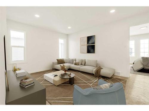 245 Blackwolf Place North, Lethbridge, AB - Indoor Photo Showing Living Room