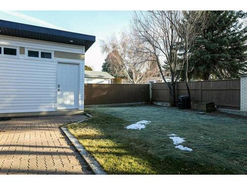 1409 Birch Place South, Lethbridge, AB - Outdoor