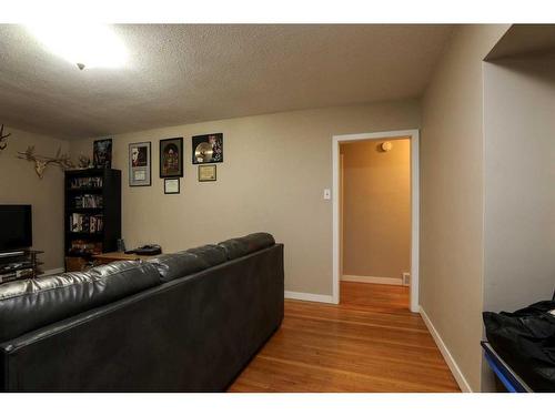 1918 9 Avenue North, Lethbridge, AB - Indoor