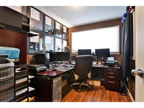 2107 11 Street, Coaldale, AB - Indoor Photo Showing Office