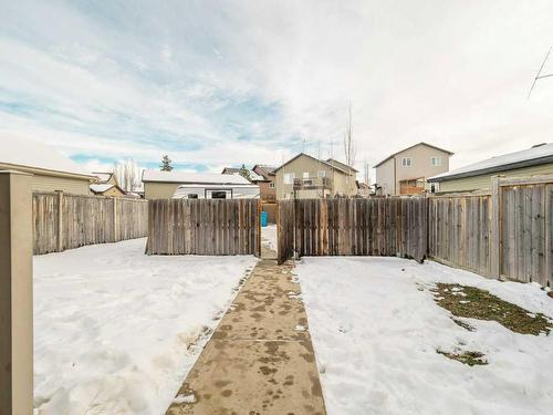 15 Jessie Ursenbach Way North, Lethbridge, AB - Outdoor