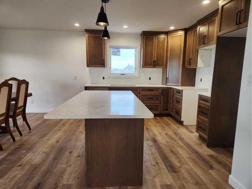 5404 44 A Street, Taber, AB - Indoor Photo Showing Kitchen