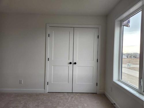 5404 44 A Street, Taber, AB - Indoor Photo Showing Other Room