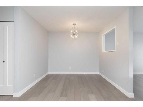 2018 23 Street North, Lethbridge, AB - Indoor Photo Showing Other Room