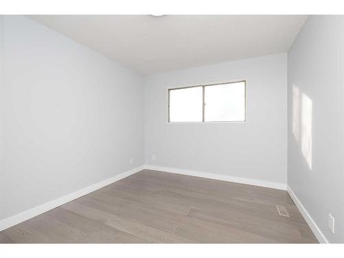 2018 23 Street North, Lethbridge, AB - Indoor Photo Showing Other Room