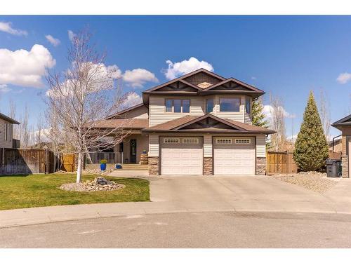 559 Canyon Cove West, Lethbridge, AB - Outdoor With Facade