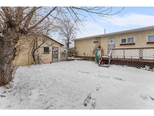 4913 51 Avenue, Stavely, AB - Outdoor With Deck Patio Veranda