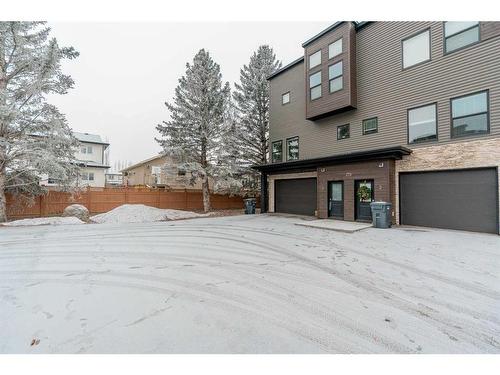 1-270 Couleesprings Terrace South, Lethbridge, AB - Outdoor